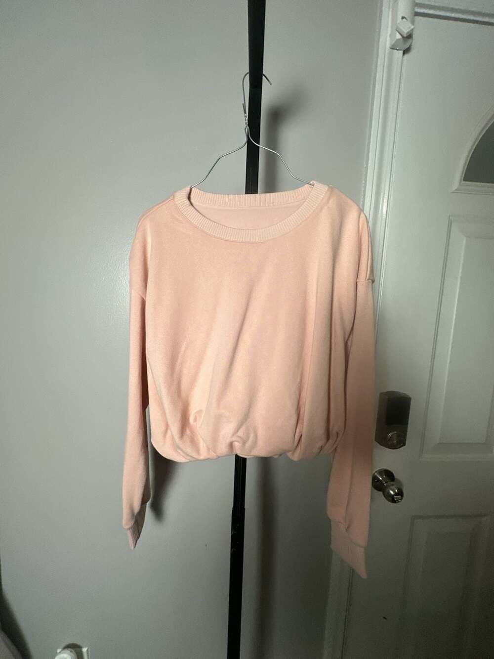 Halara Solid Long Sleeve Cropped Pullover Sweatshirt #965